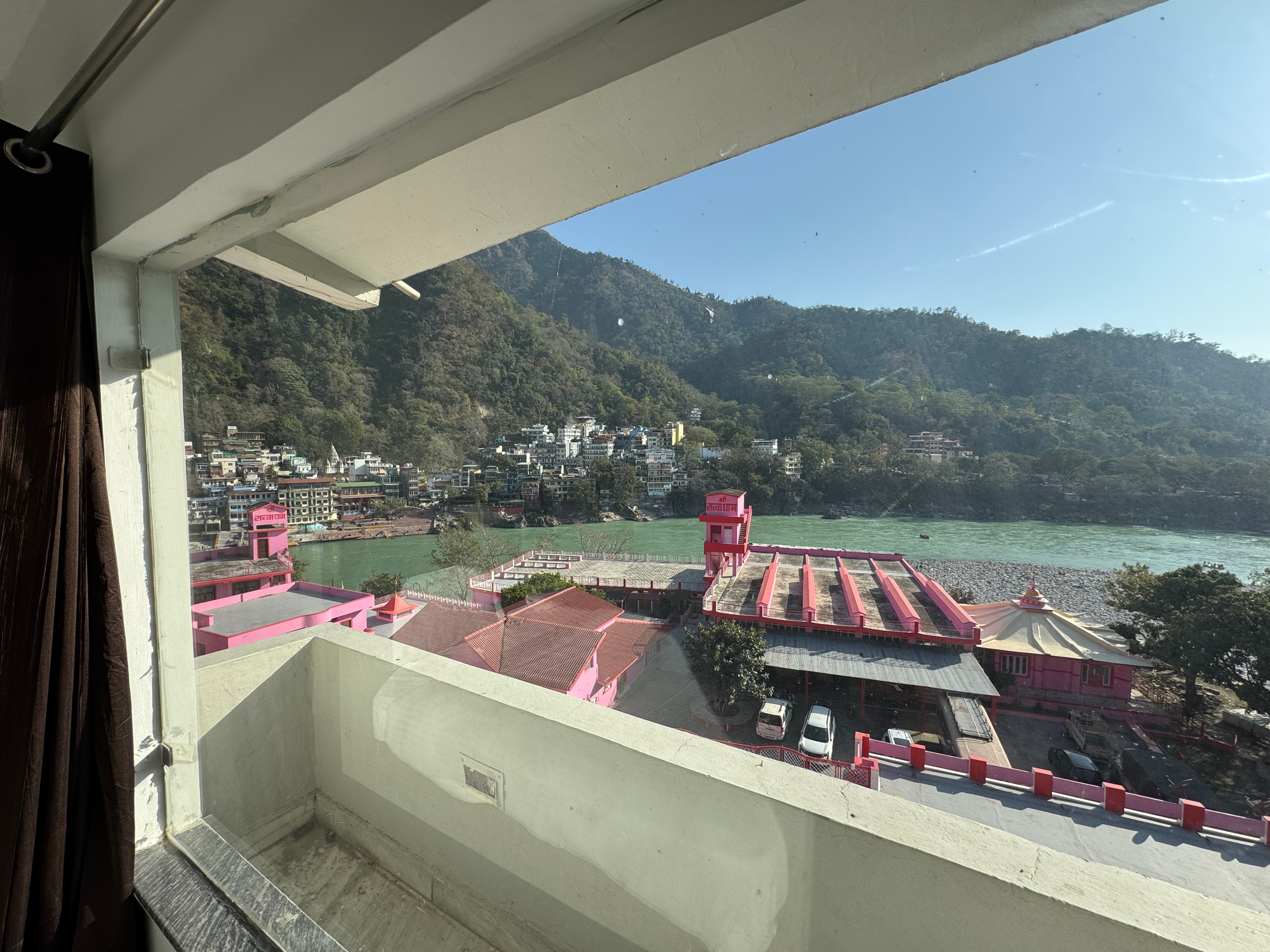 Nirvana Riverside Resort with Ganga View Rooms - Tap to explore photos