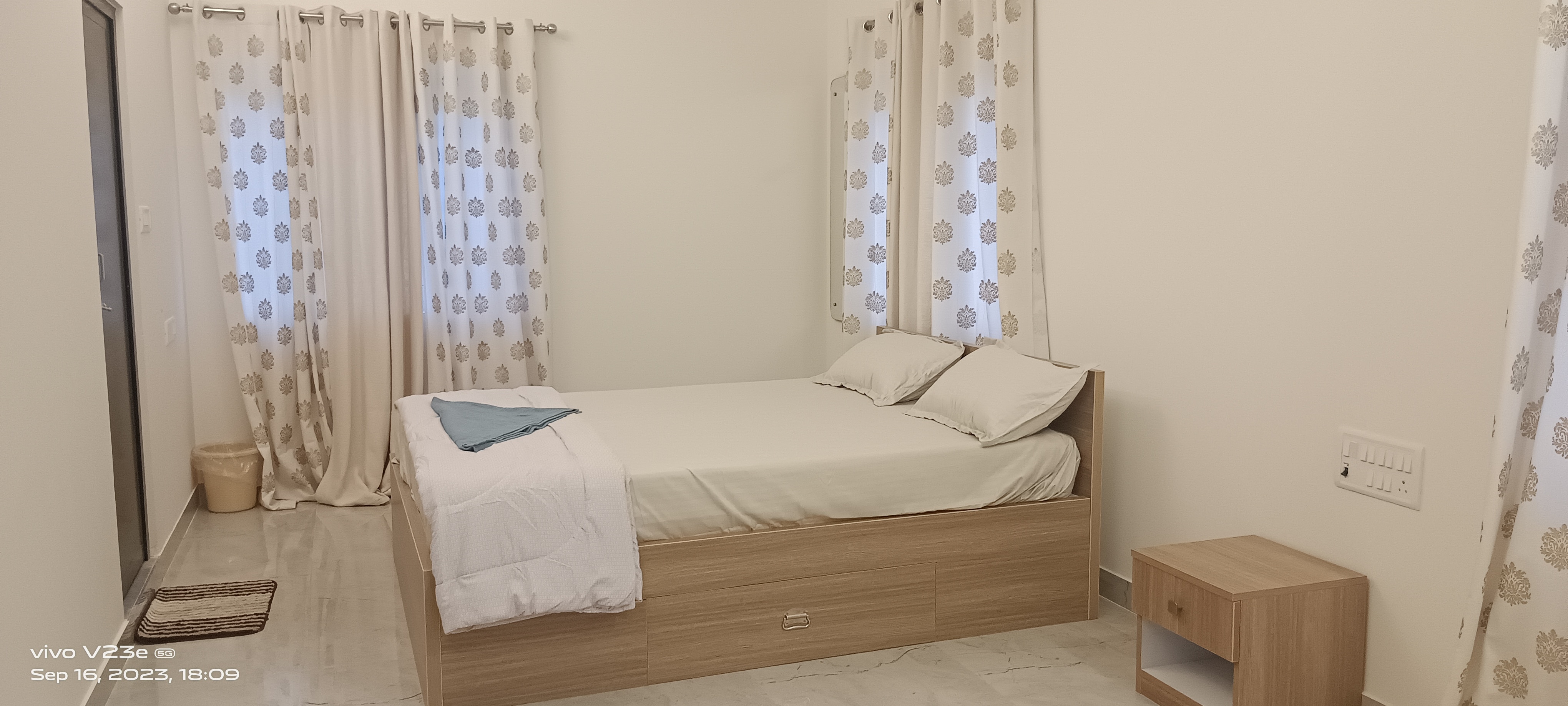 PSR Creek Side Home Stay - Tap to explore photos