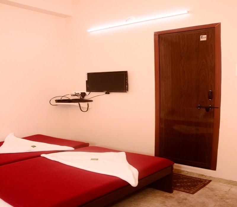 Hotel Parag - Tap to explore photos