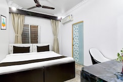 Hotel O Continental Restuarant & Cafe, Kolkata