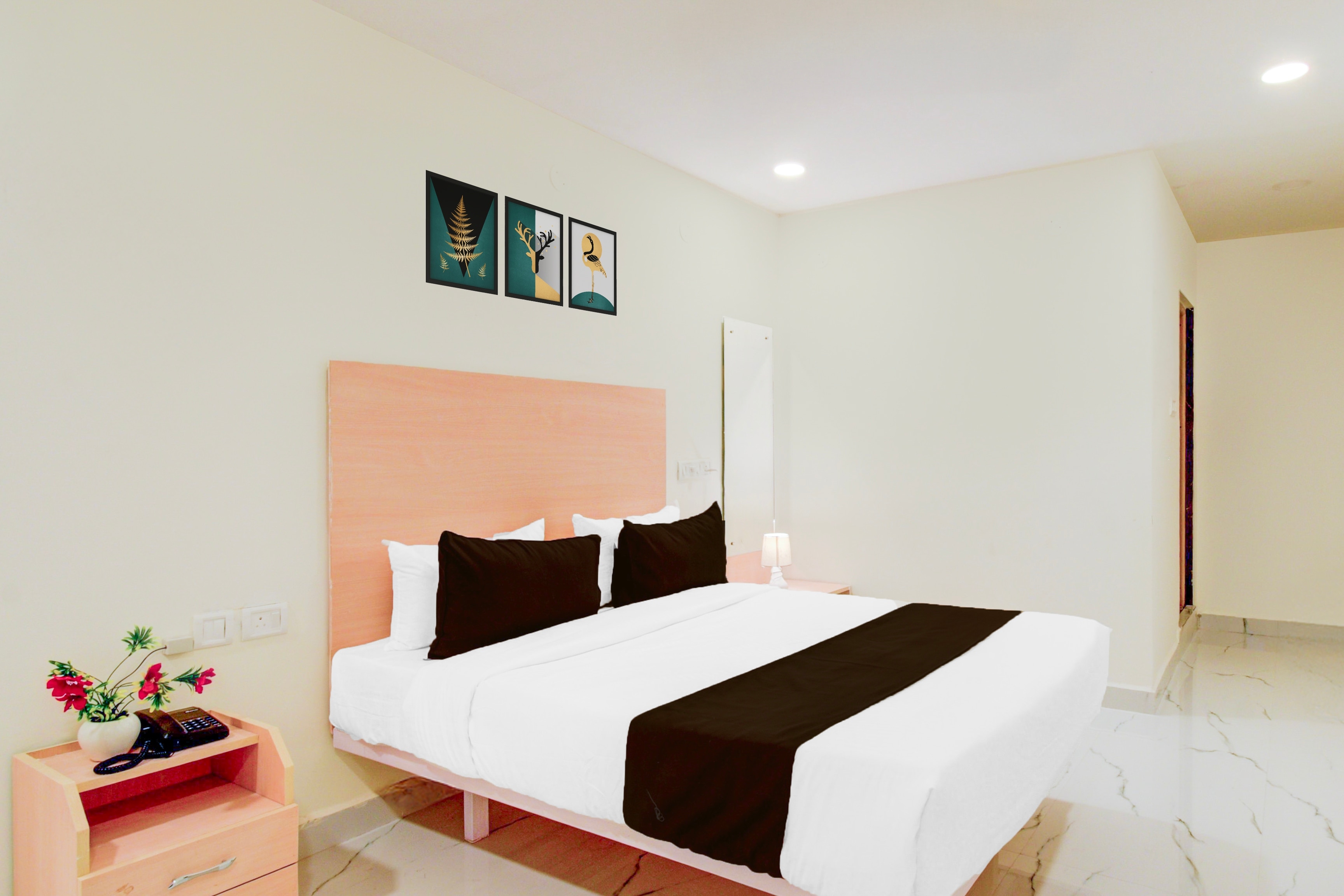 Super Townhouse JP Nagar Miyapur - Tap to explore photos