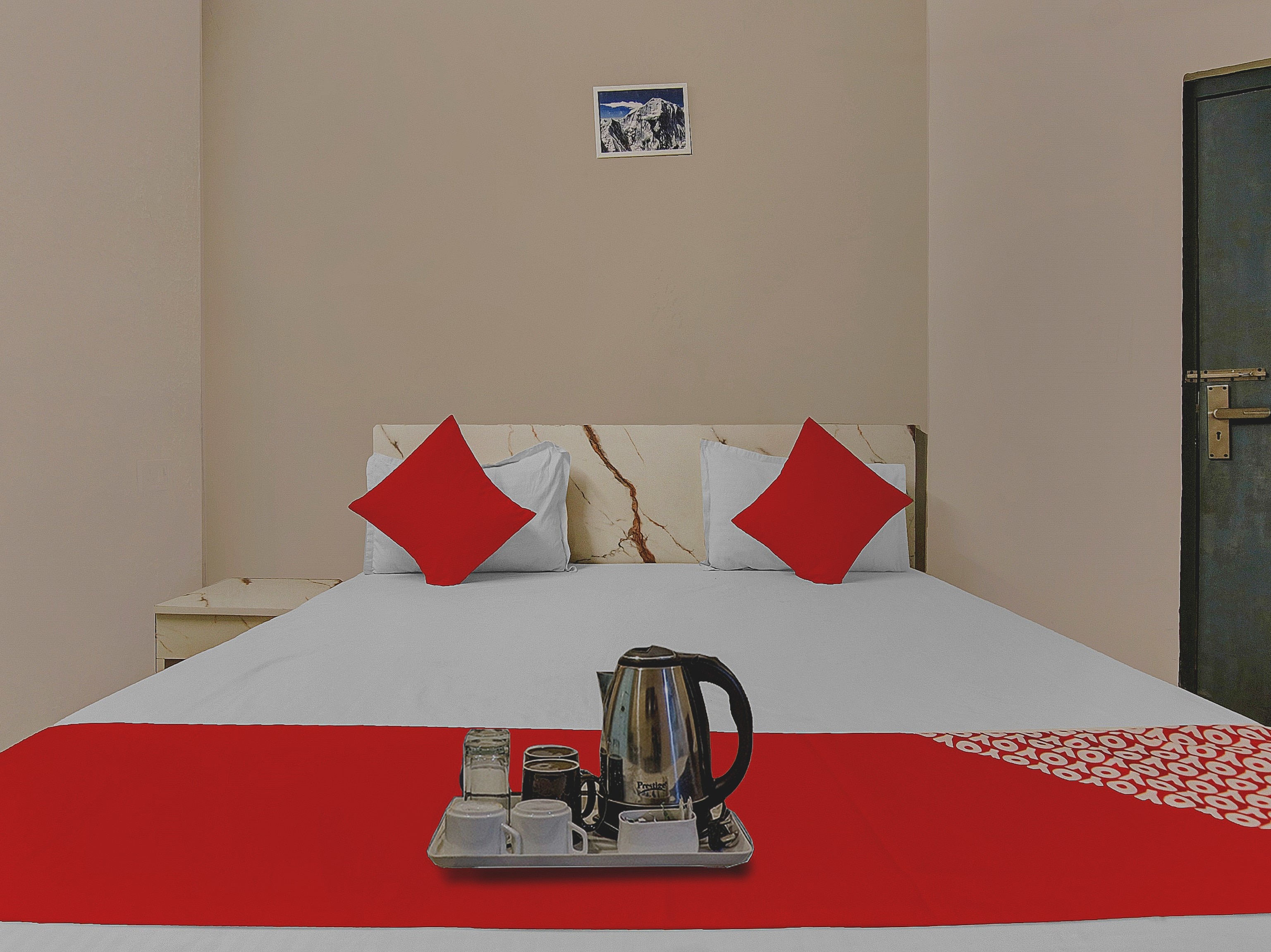 Hotel O Swarg Residency Near Nangloi Railway Station Metro Station - Tap to explore photos