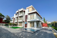 Misty Blue Resort and Villas, Lonavala