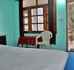 Normal Room(Common Washroom)