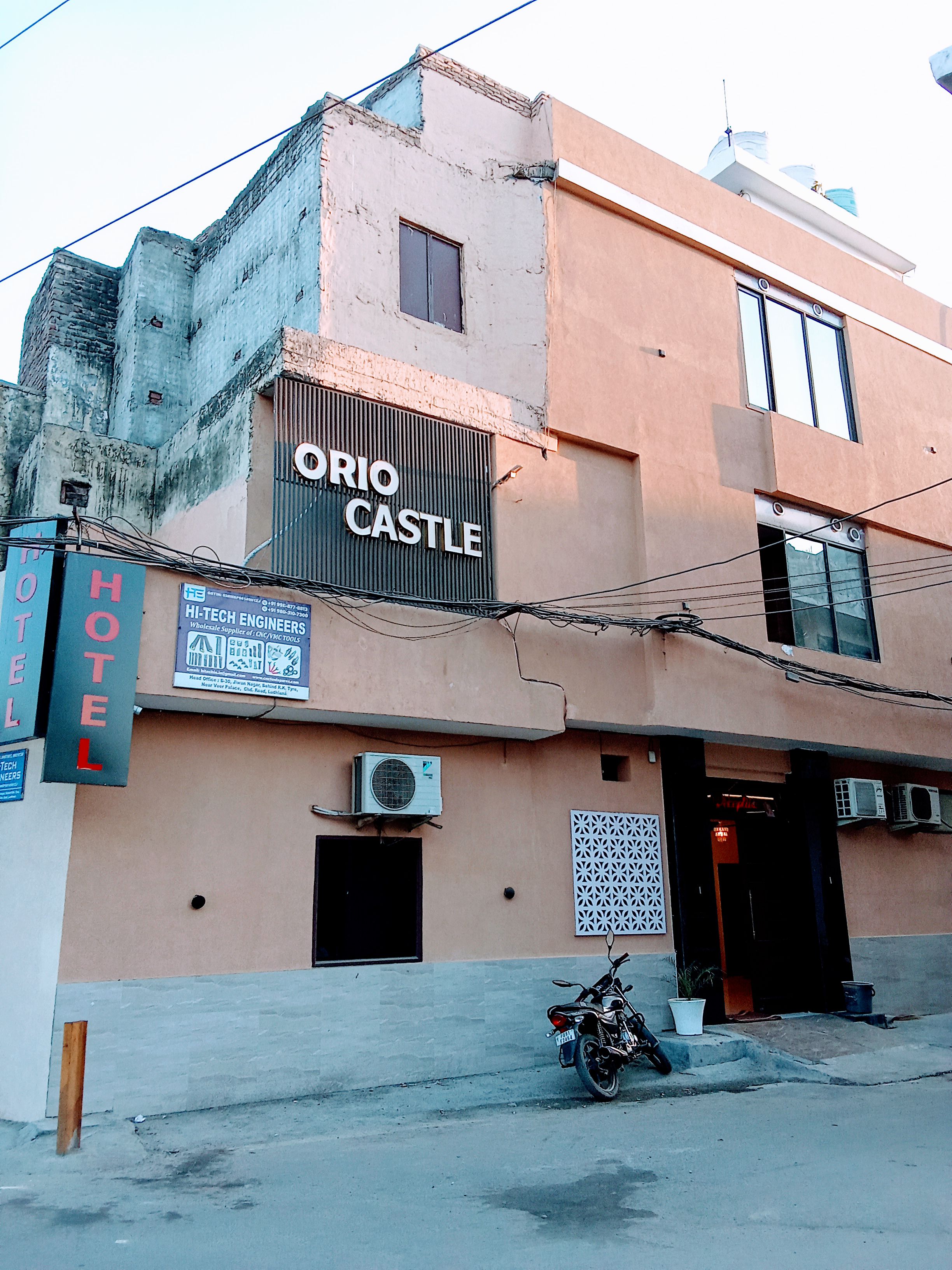 HOTEL ORIO CASTLE Ludhiana - Tap to explore photos