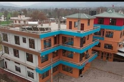 Himgiri Resorts , Mandi