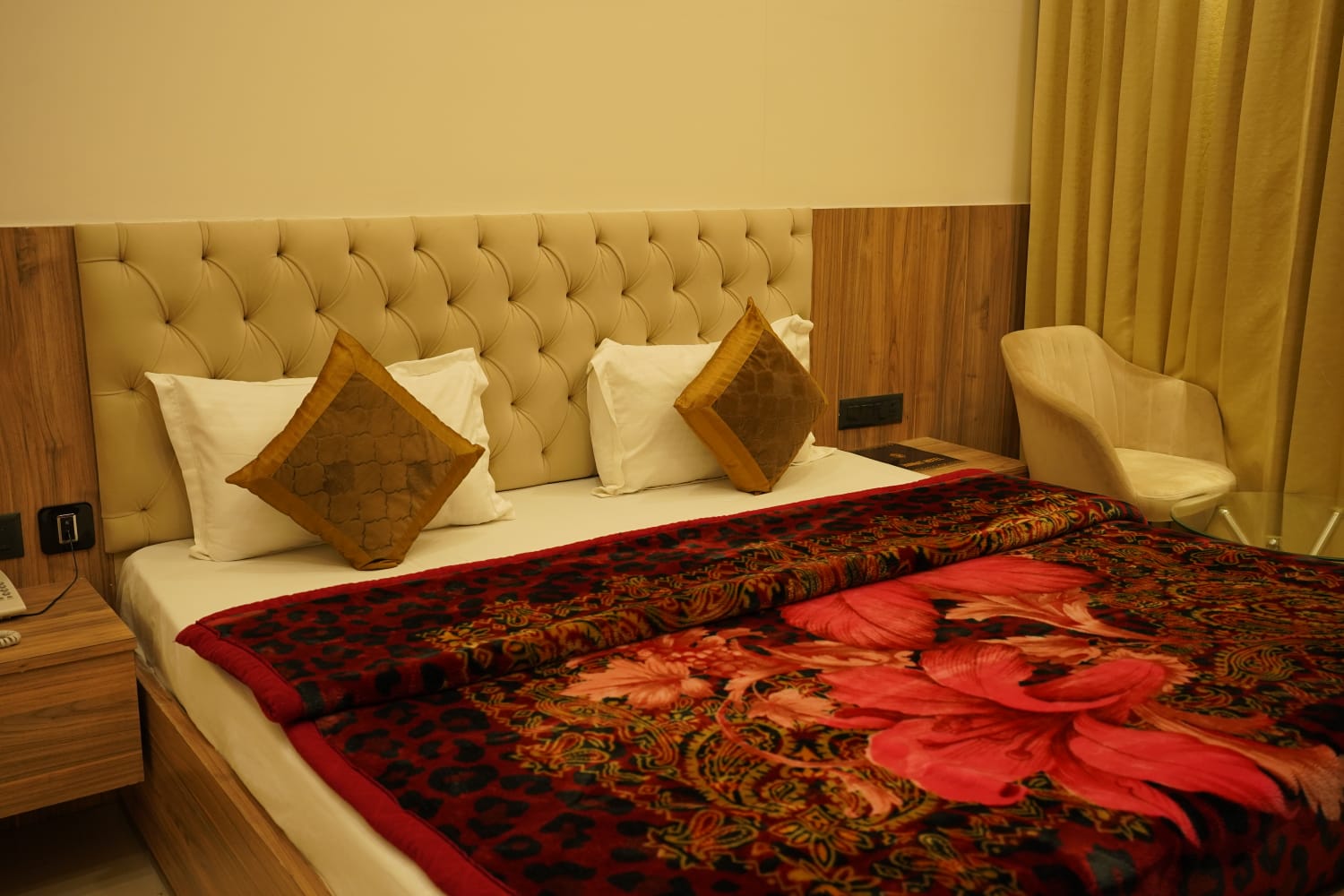 Jannat Hotel, Chamba Himachal - Tap to explore photos