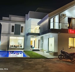 Swimming Pool 1