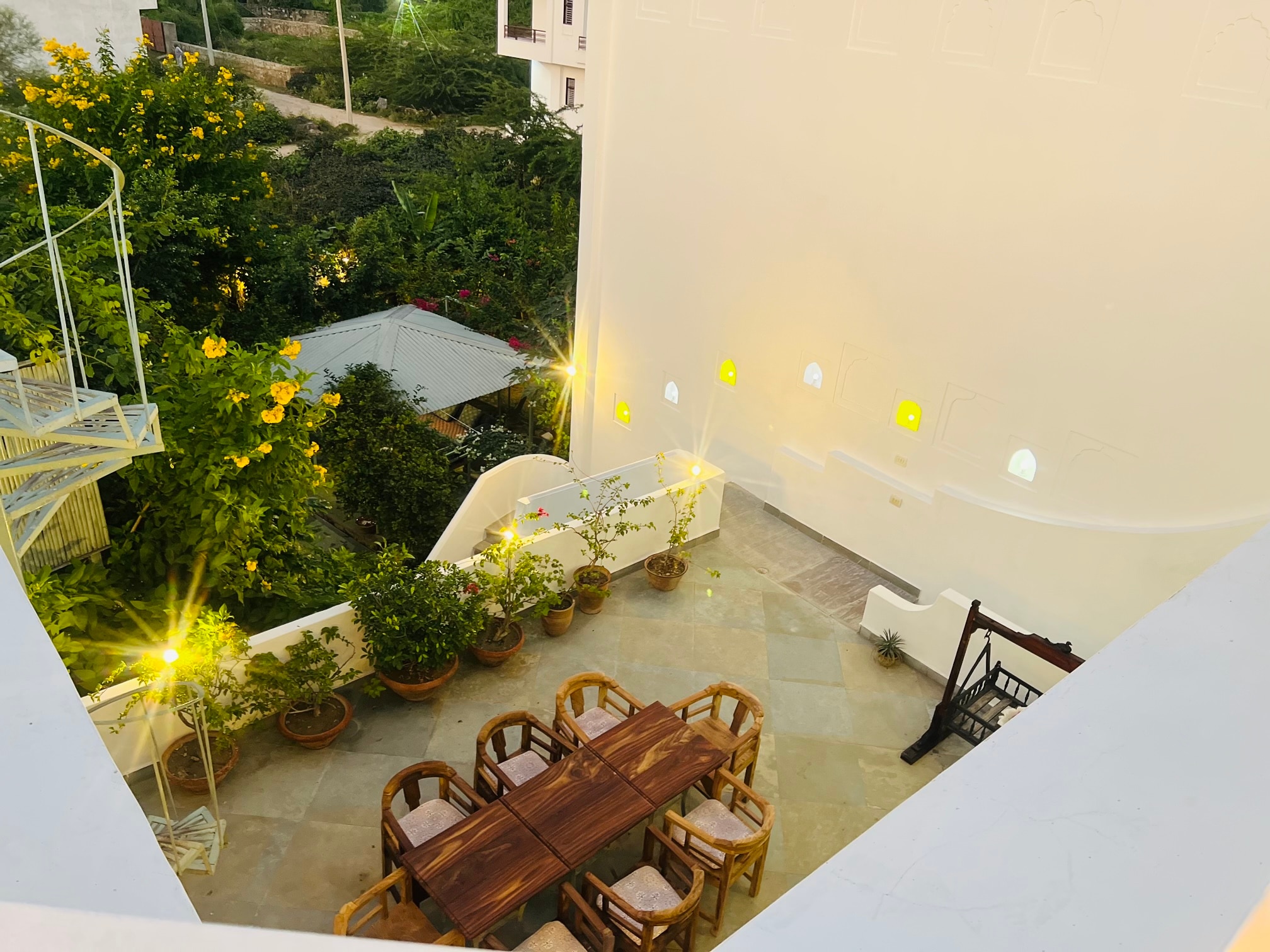 Mosaic Guesthouse (Deluxe Room with Twin Bed) - Tap to explore photos