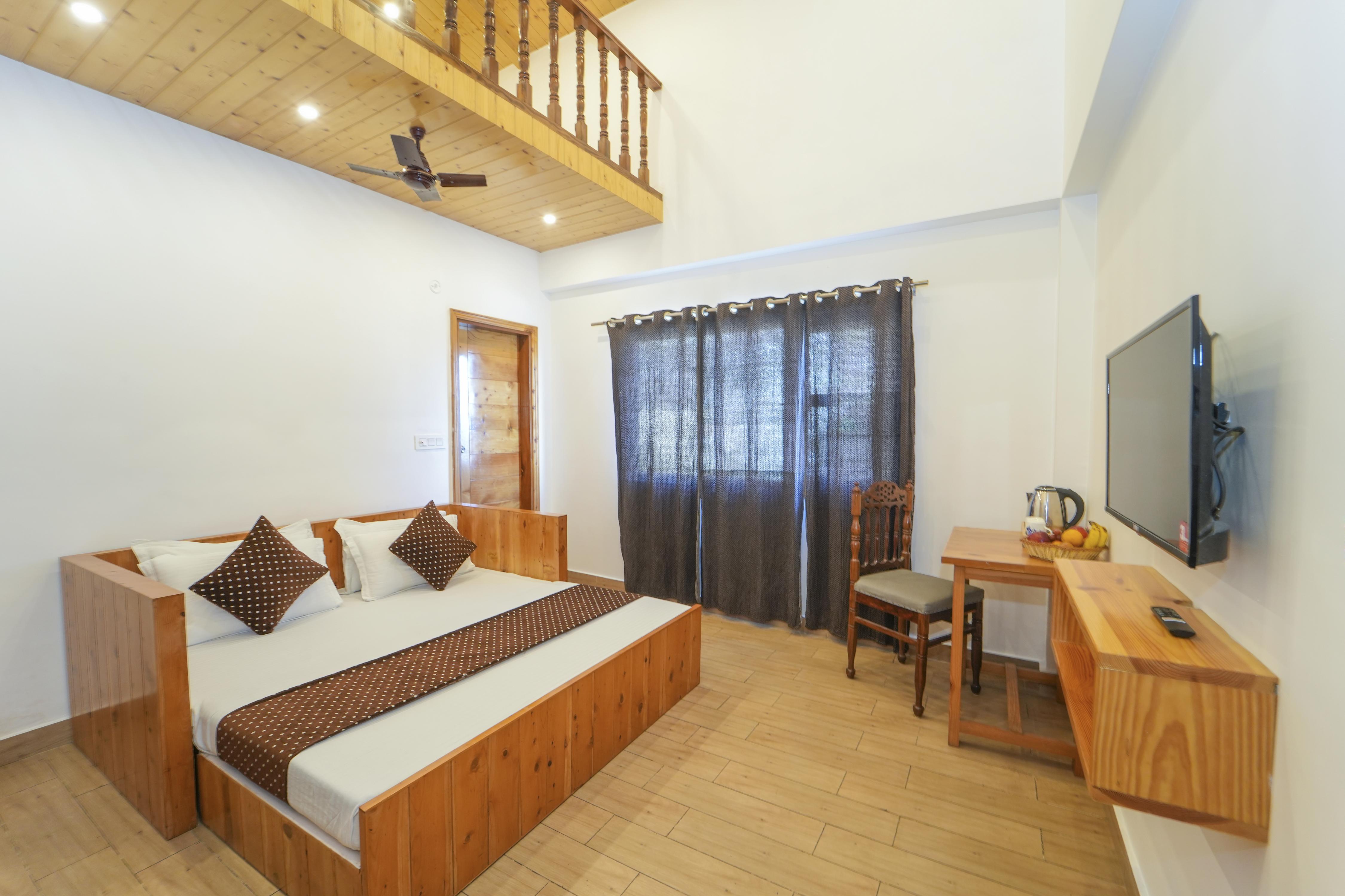 Paddy Duplex Landour | 1 Km From Mall Road - Tap to explore photos