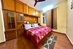 2 Bhk Cottage Kitchen Drawing and Dining, Kasauli