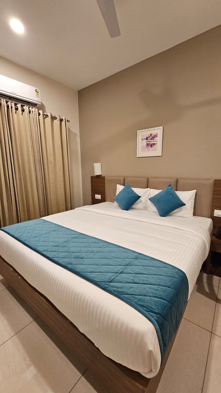 Kaloor residency - Tap to explore photos