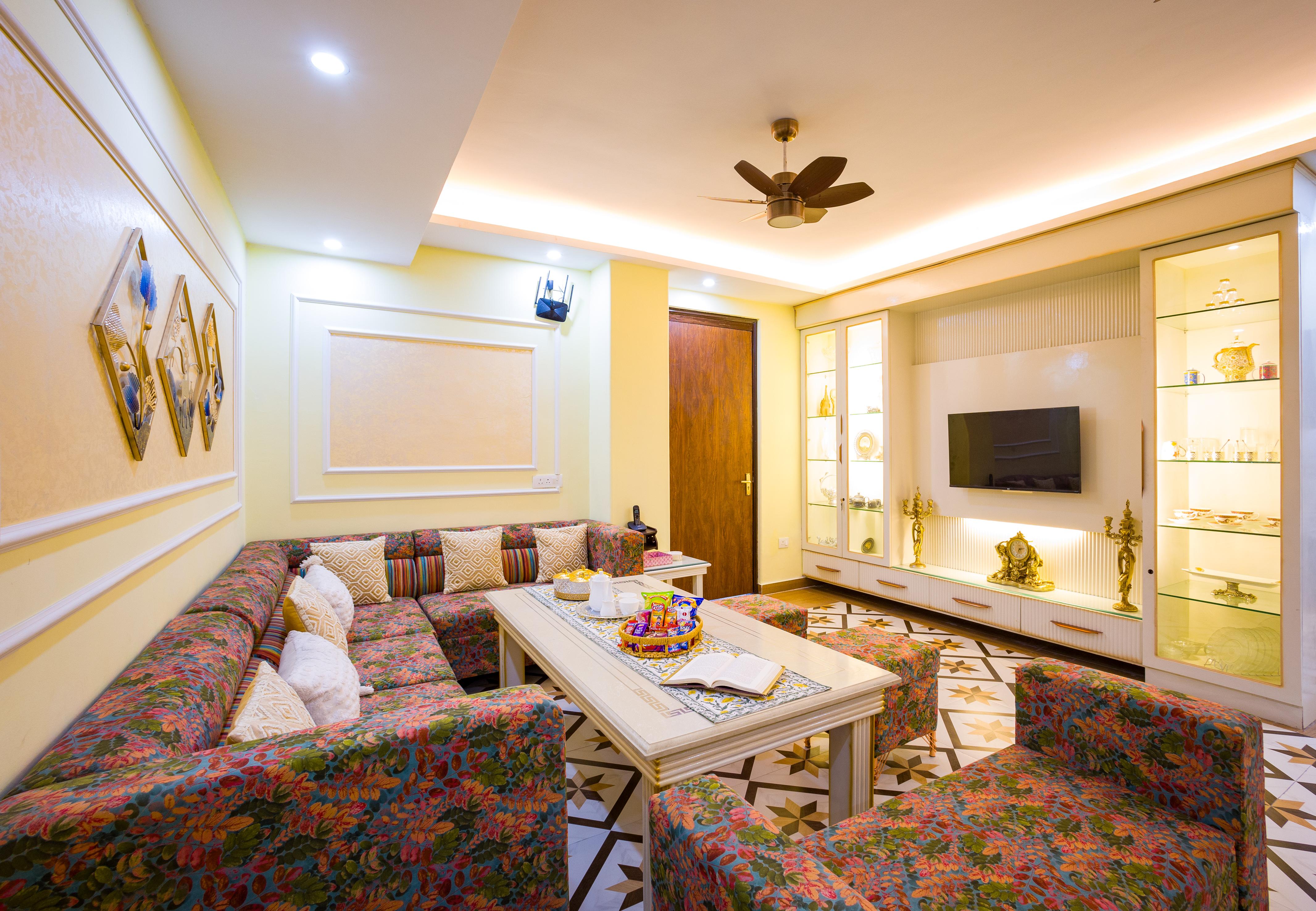 ELIVAAS BYDM The Ganges 2 BHK Glasshouse Villa With Pvt Pool | Lift - Tap to explore photos