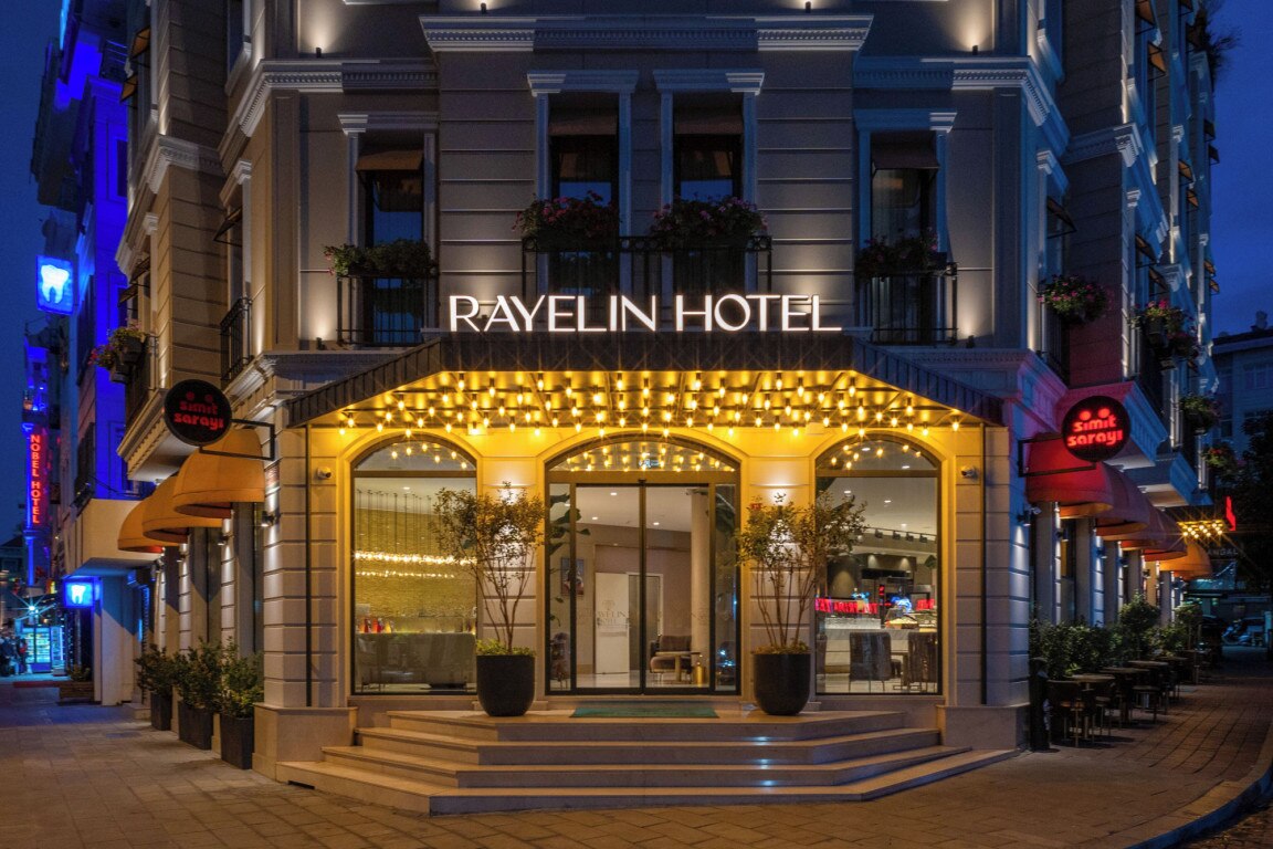 Rayelin Hotel Old Town - Tap to explore photos