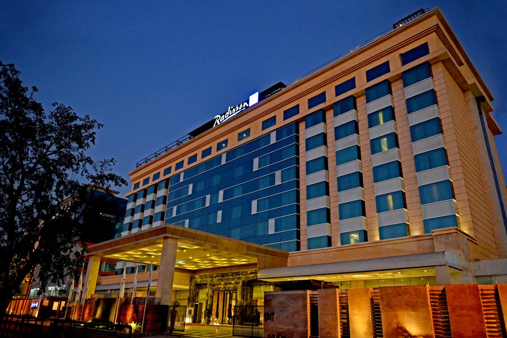 Radisson Blu Jaipur Jaipur Hotel Price, Address & Reviews