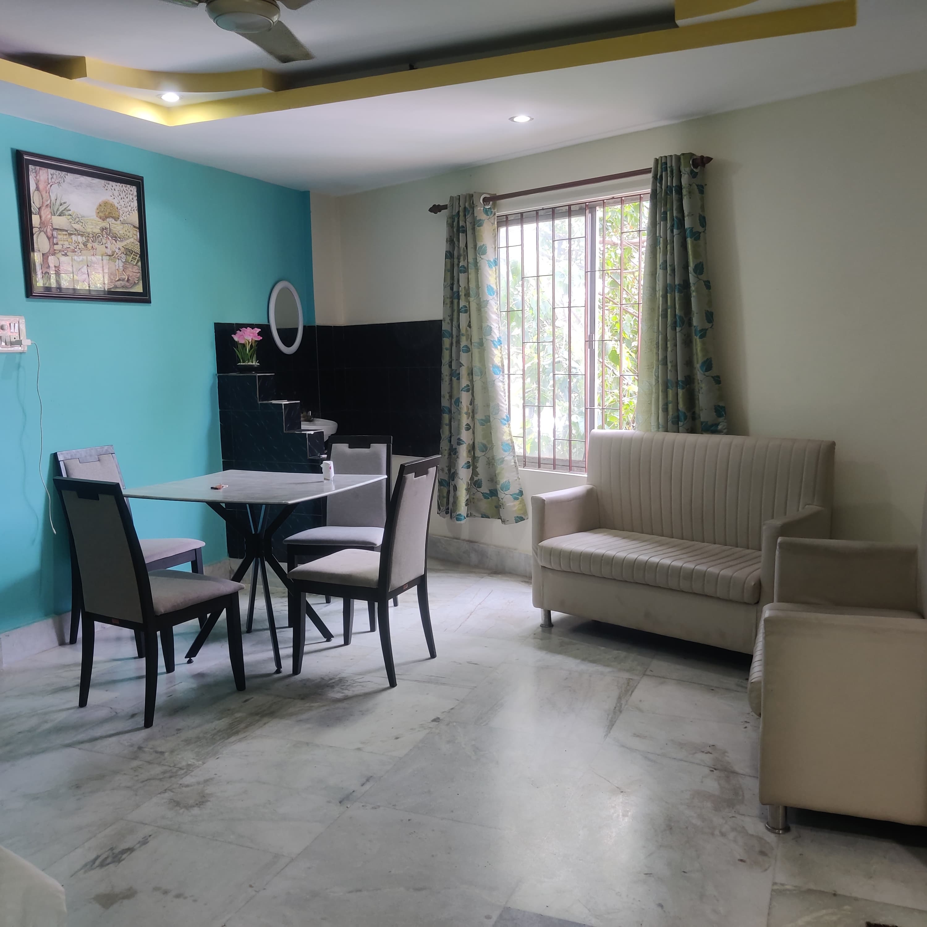 City Nest homestay | GS Road - Tap to explore photos