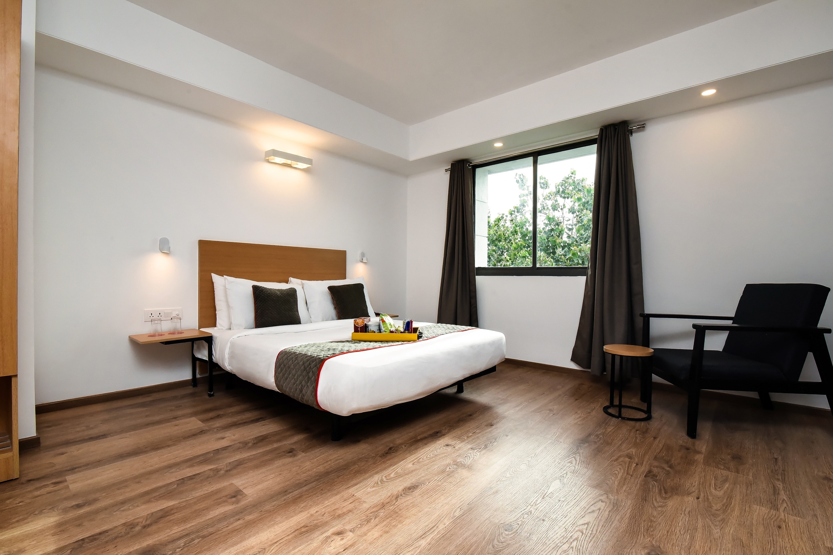 Townhouse C Scheme Ahinsa Circle - Tap to explore photos