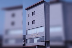 Hotel Yuvaansh Banquet & Restaurant, Auraiya