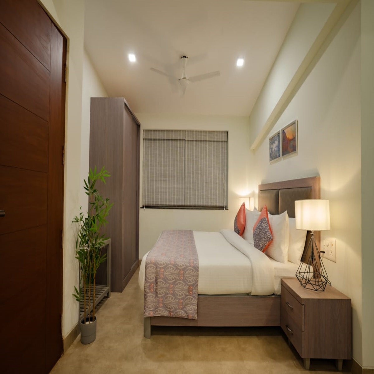 Luxury Studio near Candolim - Tap to explore photos