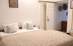 Suite Room/Family Room