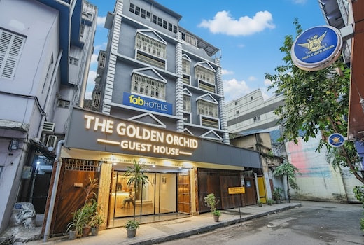 FabHotel The Golden Orchid - Hazra Road