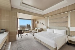 Shangri-La The Fort, Manila, Metro Manila