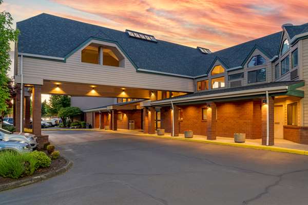 Best Western Pony Soldier Inn - Airport - Tap to explore photos