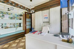 Hotel O Royal Hotel, Gurgaon