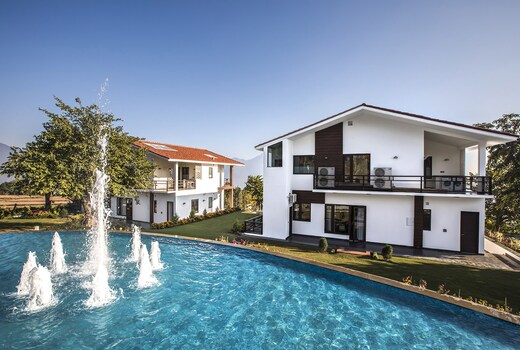 Rajasi Villas Amayaah Resort