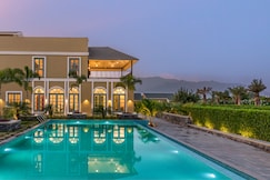 Merriment Luxury Resort & Private Pool Villa, Abu Road, Disa