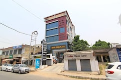 HOTEL SONA PLAZA, Varanasi