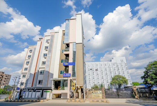 Fabhotel Orion - Nr Shilparamam, Hitech City