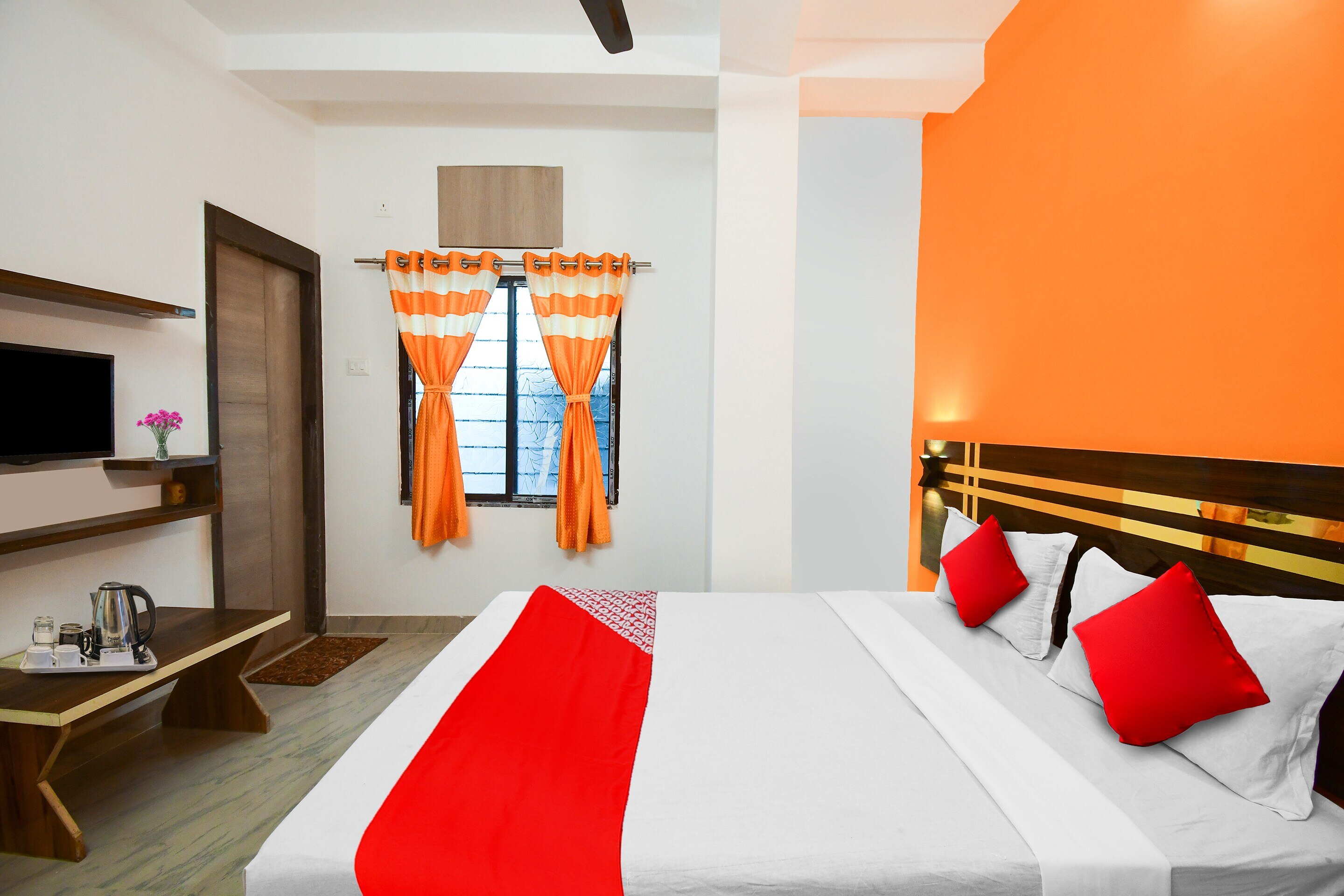 Hotel O Chinar Heavens - Tap to explore photos
