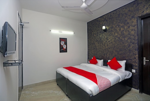 Hotel O Maira Stays