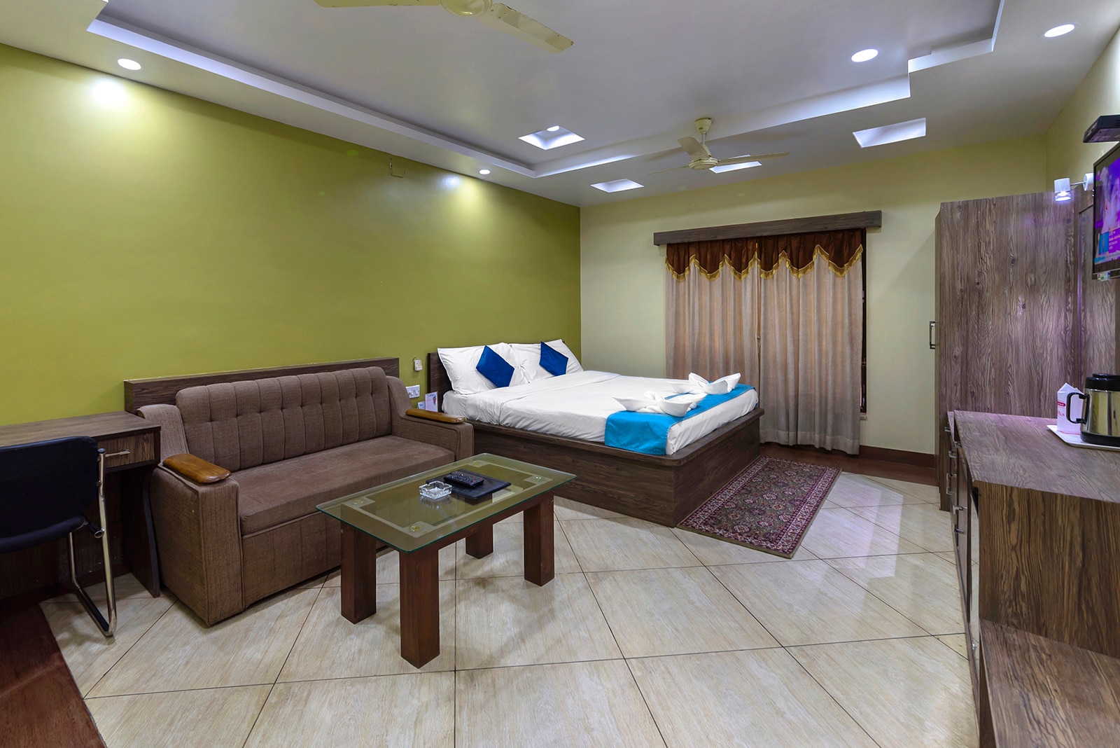 Relook Hotels New Digha - Tap to explore photos