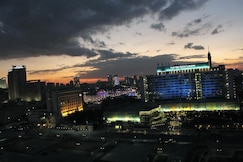 Cleopatra Hotel Cairo, Al-Warraq
