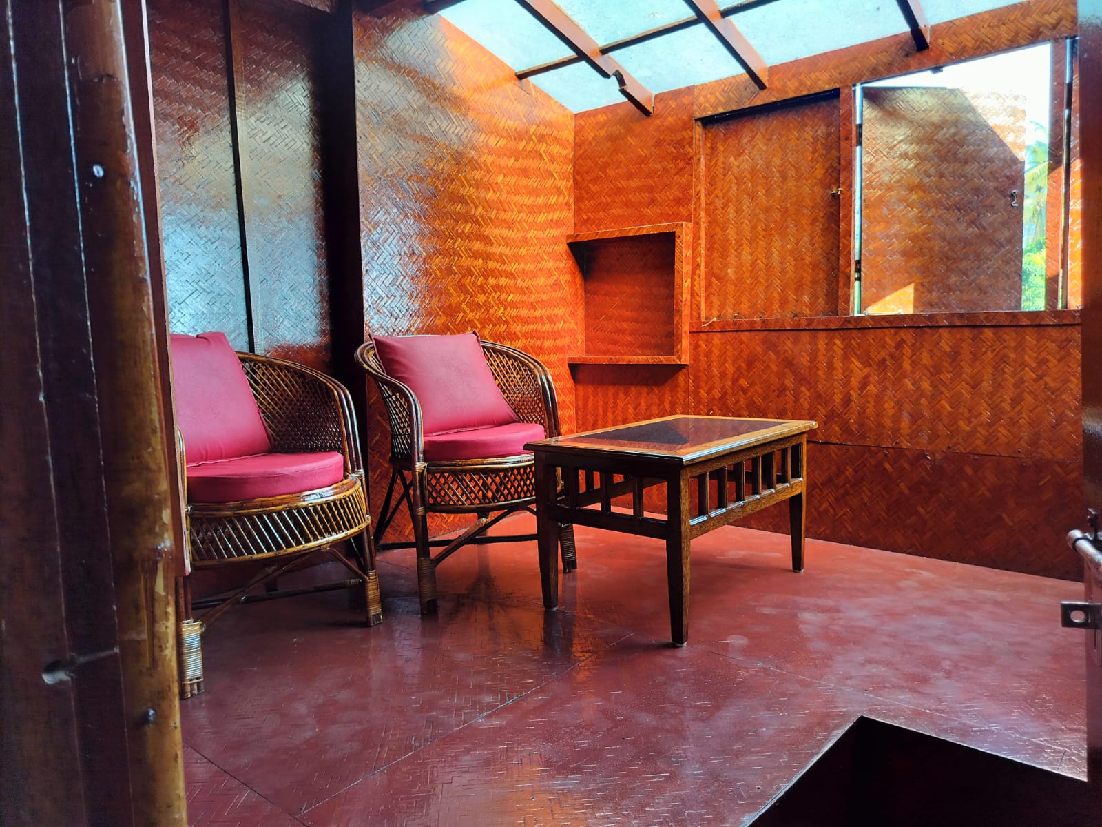 Sajeev Home Stay (Only for families) - Tap to explore photos