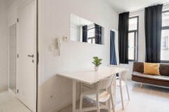 Stylish Antwerp City Apartment for 7, Antwerp