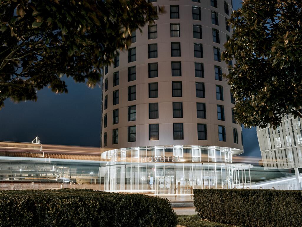 Novotel Angers Centre Gare - Tap to explore photos