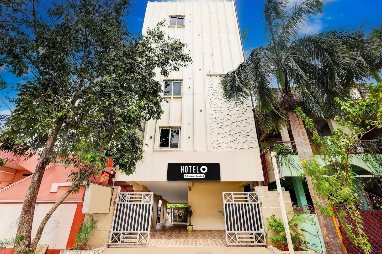 Super Hotel O Akshaya Bheemas Inn - Tap to explore photos