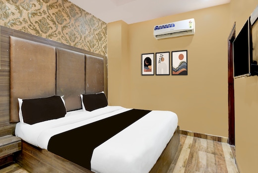 Hotel O Lotus Inn