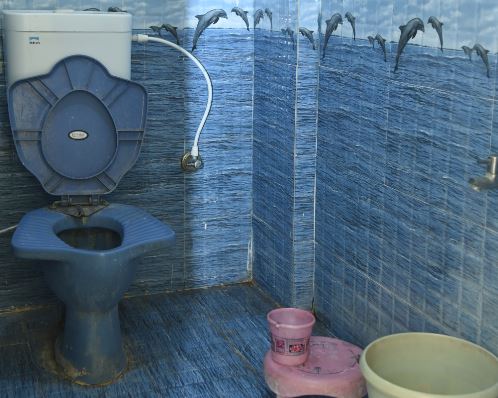 Bhavin Guest House - Tap to explore photos