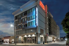 Hampton Inn & Suites by Hilton Los Angeles/Hollywood, Tecate