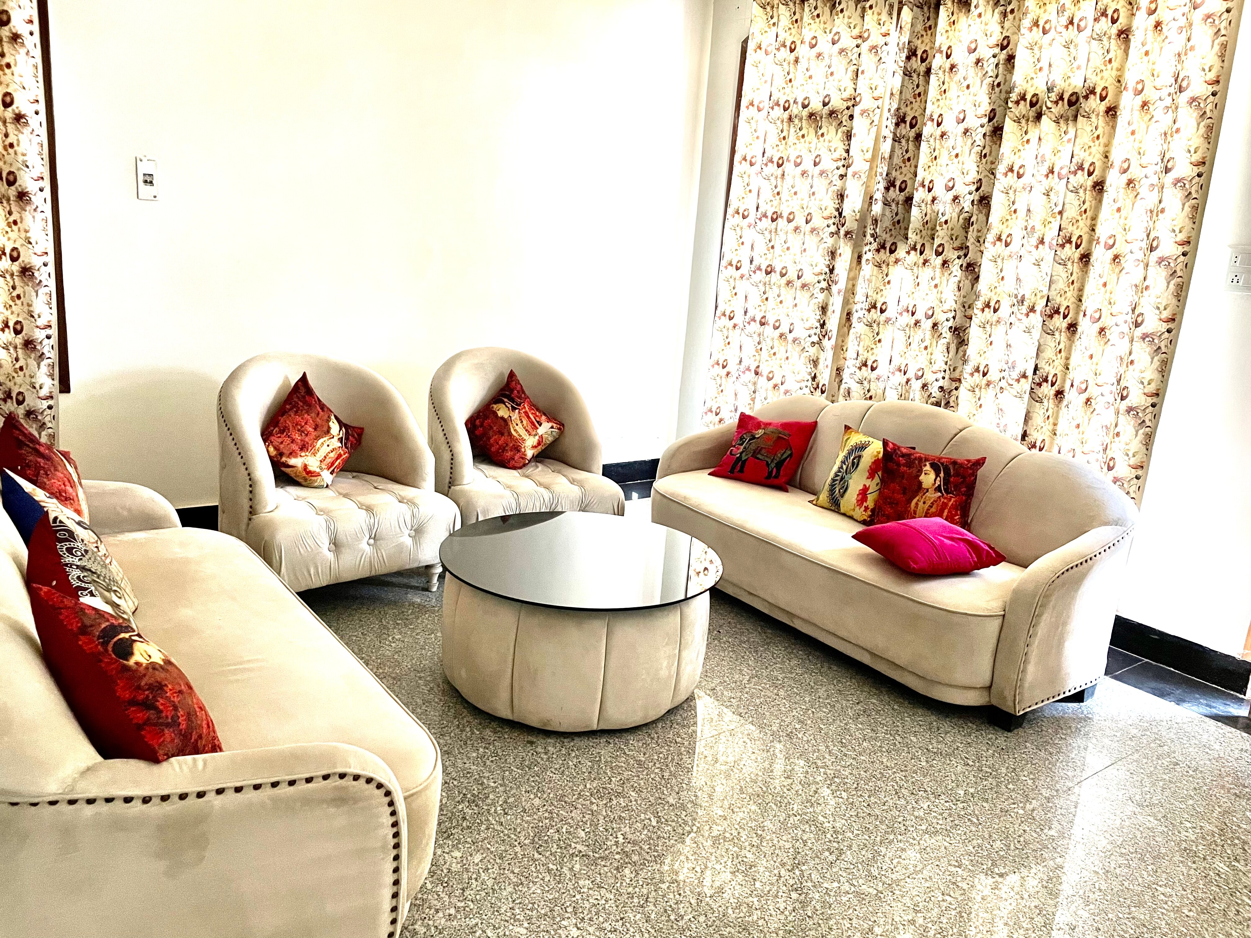 SAURABH HOMESTAY - Tap to explore photos