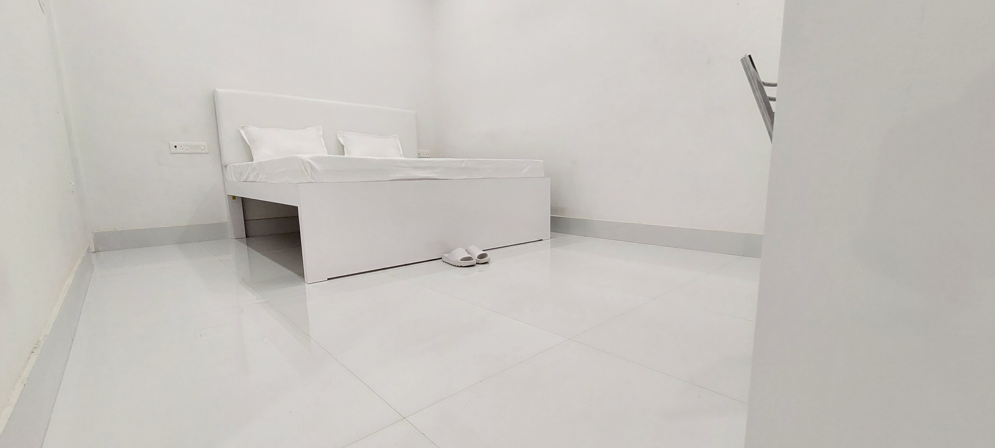 Planet Star Homestay - Tap to explore photos