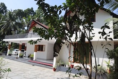 NCJ Premium Villa Stay, Valparai