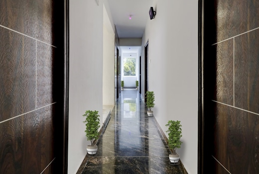 Hotel O Sunshine Inn