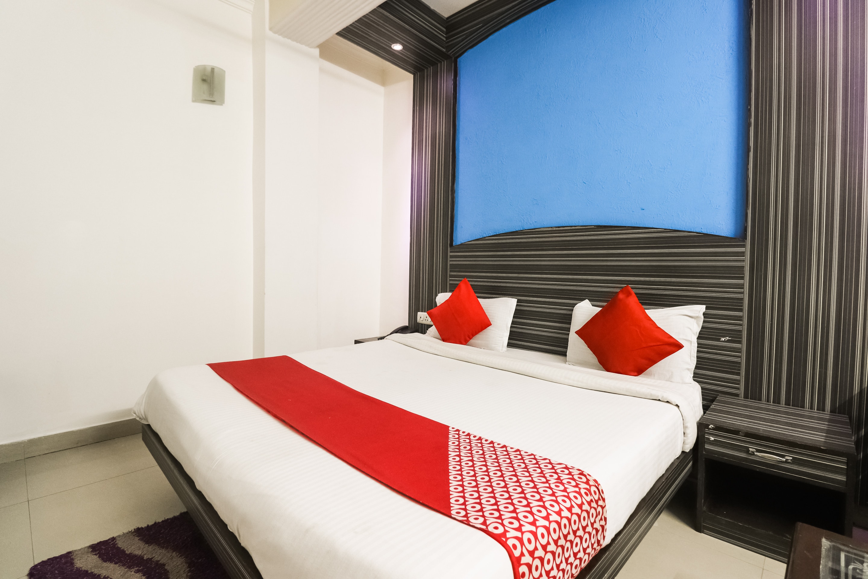 Hotel O Global Radiance - Tap to explore photos