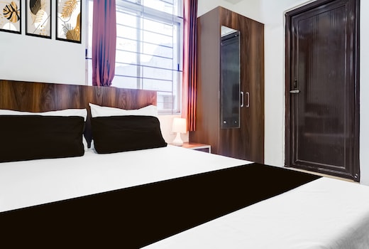 COLLECTION O SIXMILE GUWAHATI FORMERLY HOTEL GANGOTRI