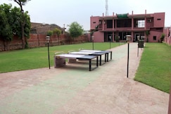 Royal Hotel & Farm, Alwar